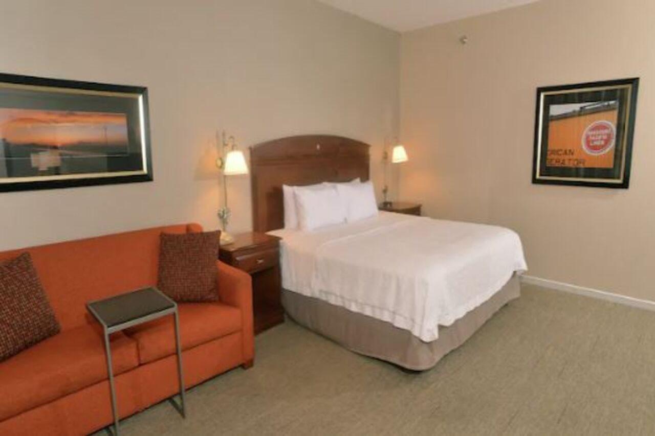 Hampton Inn Springfield-South Buitenkant foto