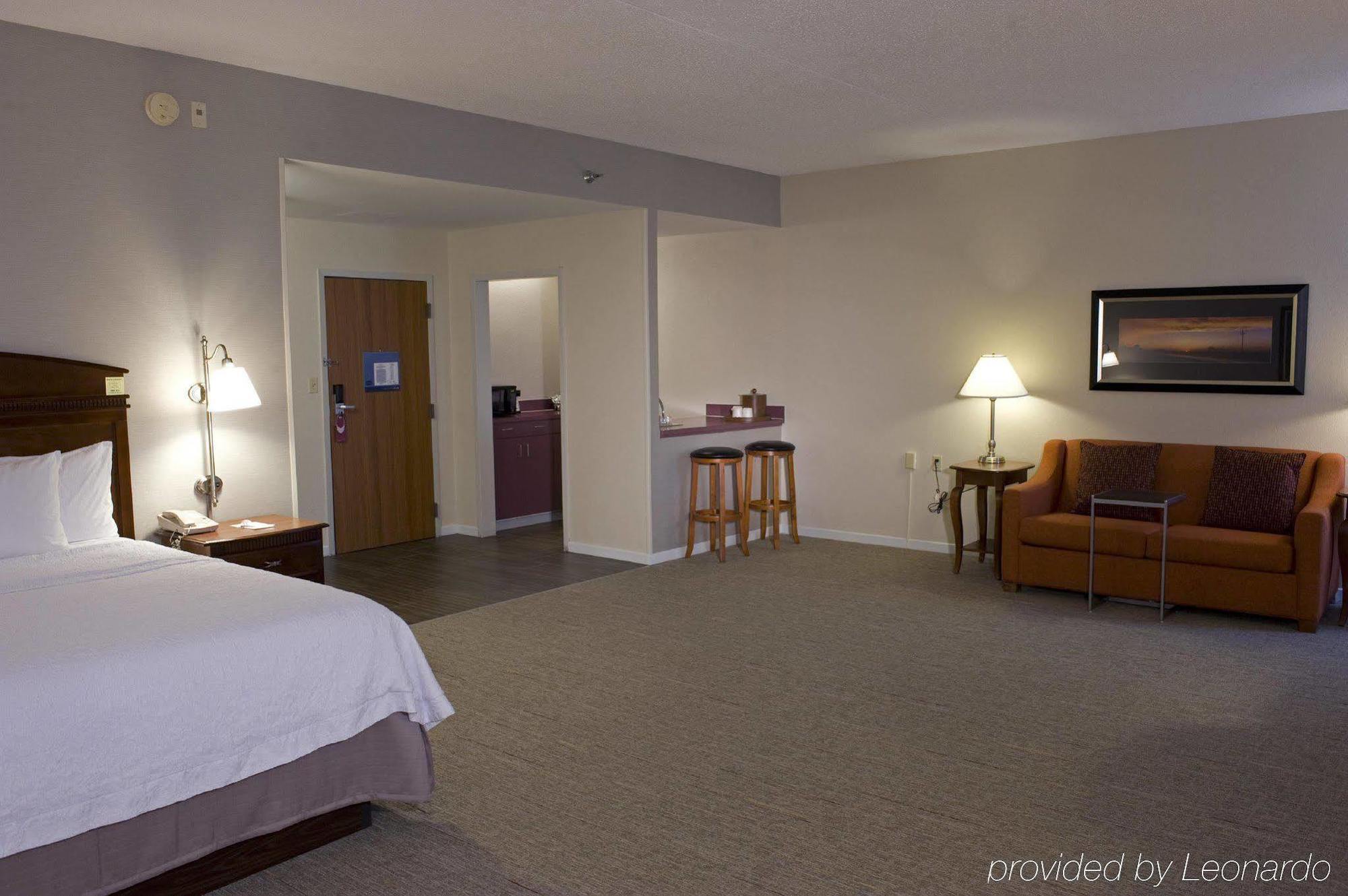 Hampton Inn Springfield-South Buitenkant foto