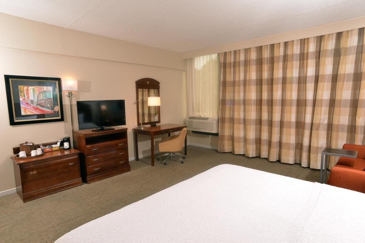 Hampton Inn Springfield-South Buitenkant foto